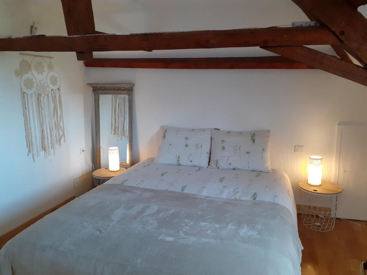 Chambre Dhotes B&B Le Figuier Benayes Екстер'єр фото